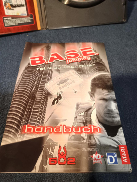 BASE Jumping ft. Felix Baumgartner BASE Jumping ft. Felix Baumgartner